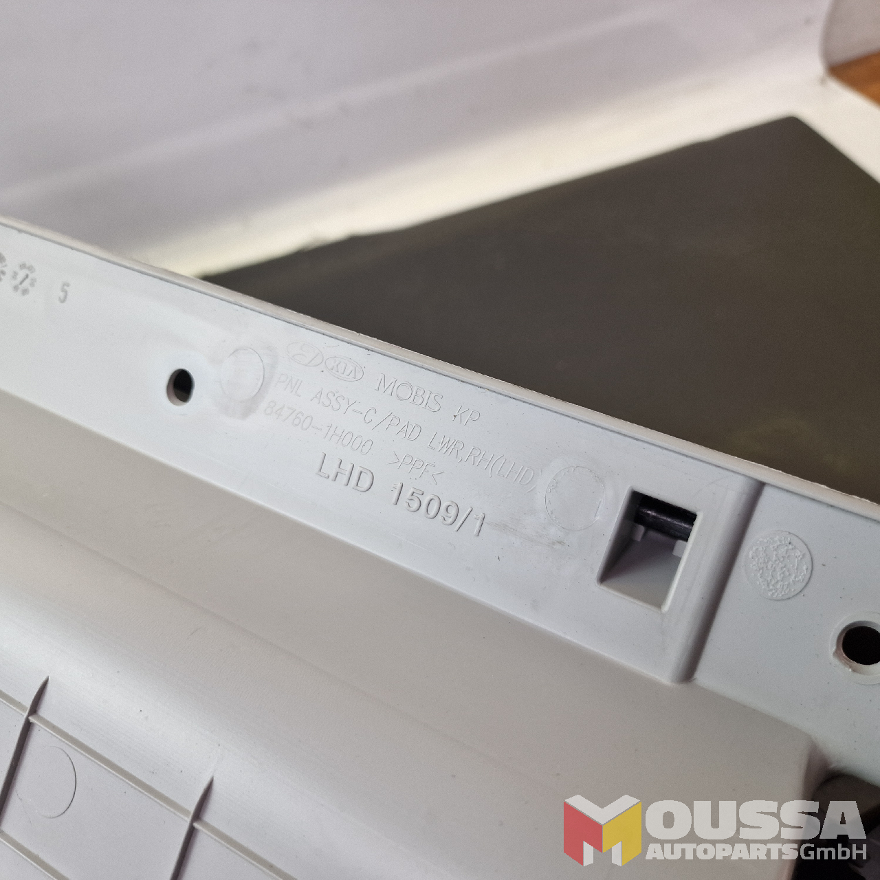 MOUSSA-AUTOPARTS-651b26deeaeb6.jpg
