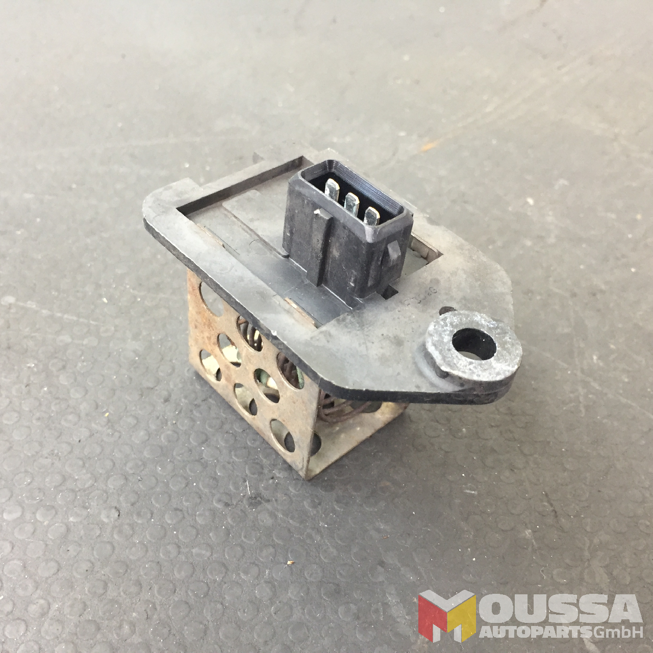 MOUSSA-AUTOPARTS-6481cc7b2a454.jpg