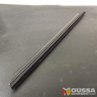 Door strip seal gasket