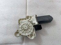 Window motor