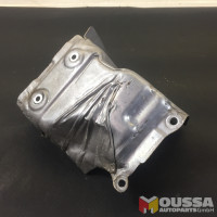 Exhaust manifold canalytic converter