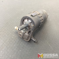 Washer tank motor wiper motor