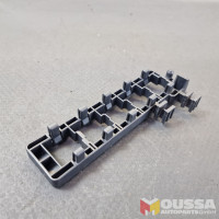 Relay box relay bracket frame