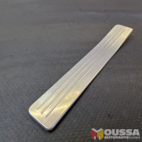 Entry strip trim