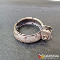 Exhaust clamp connecting clamp