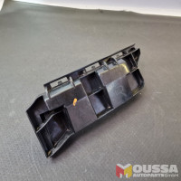 Bumper holder bracket