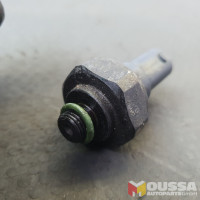 Oil pressure switch, sensor