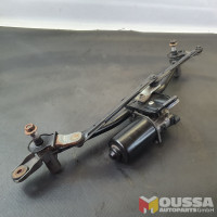 Wiper linkage with motor