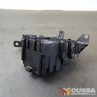 Fuse box cover trim