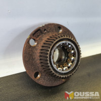 Wheel bearing hub