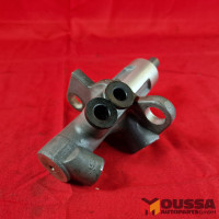 Master brake cylinder