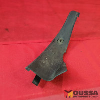 Windscreen wiper trim