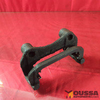 Brake caliper clip