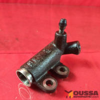 Clutch slave cylinder