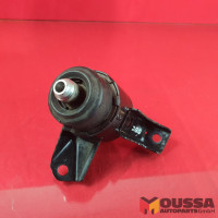 Engine mounting