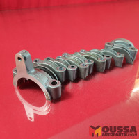 Cylinder head camshaft bearing