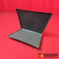 Rubber mat center console insert