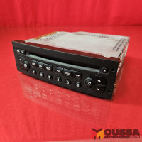 Media player radio head unit