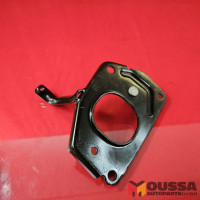 Engine holder mount bracket