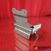 Gear selector bracket holder