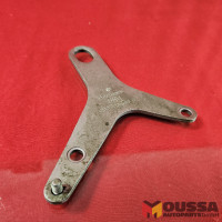 Engine holder mount bracket