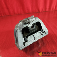 Engine mount transmission carrier