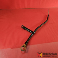 Oil dip stick gauge with guide