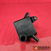Ventilation vacuum pump container
