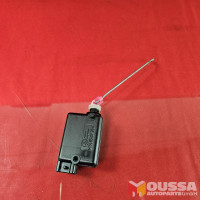 Door lock actuator