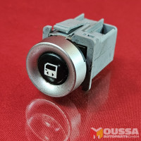 Sliding door button switch