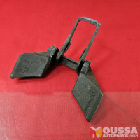Tailgate striker plate latch