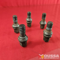 Nut and bolt wheel