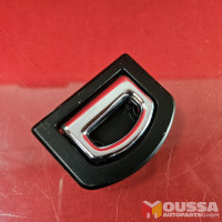 Trunk eyelatch storage bracket