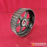 Camshaft timing belt gear