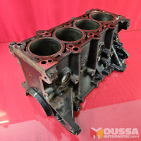 Engine block crankcase