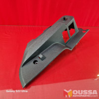Parcel shelf holder panel