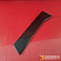 Door c-pillar trim