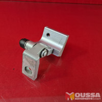 Door hinge