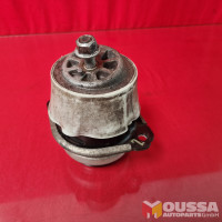 Engine mounting