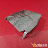 Air filter box heat shield