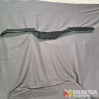  Sill trim strip