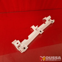 Retaining plate