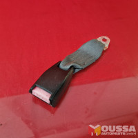 Seat belt buckle