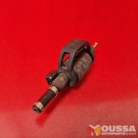 Rubber bushfuel metering pump