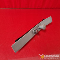 Seat belt height adjuster