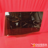Tinted window glass
