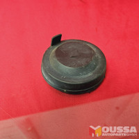 Headlight bulb dust cover cap