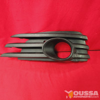 Fog light bracket bumper grille