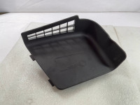 Air puller grille, tools cover