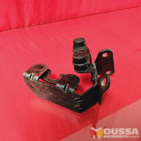 Gear box cable linkage bracket